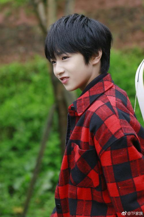 刘耀文爆料开演唱会视频,独家视频曝光幕后花絮  第3张